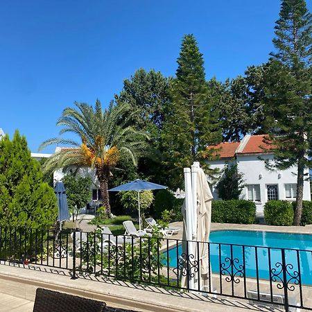 The Prince Inn Hotel & Villas Agios Georgios  エクステリア 写真
