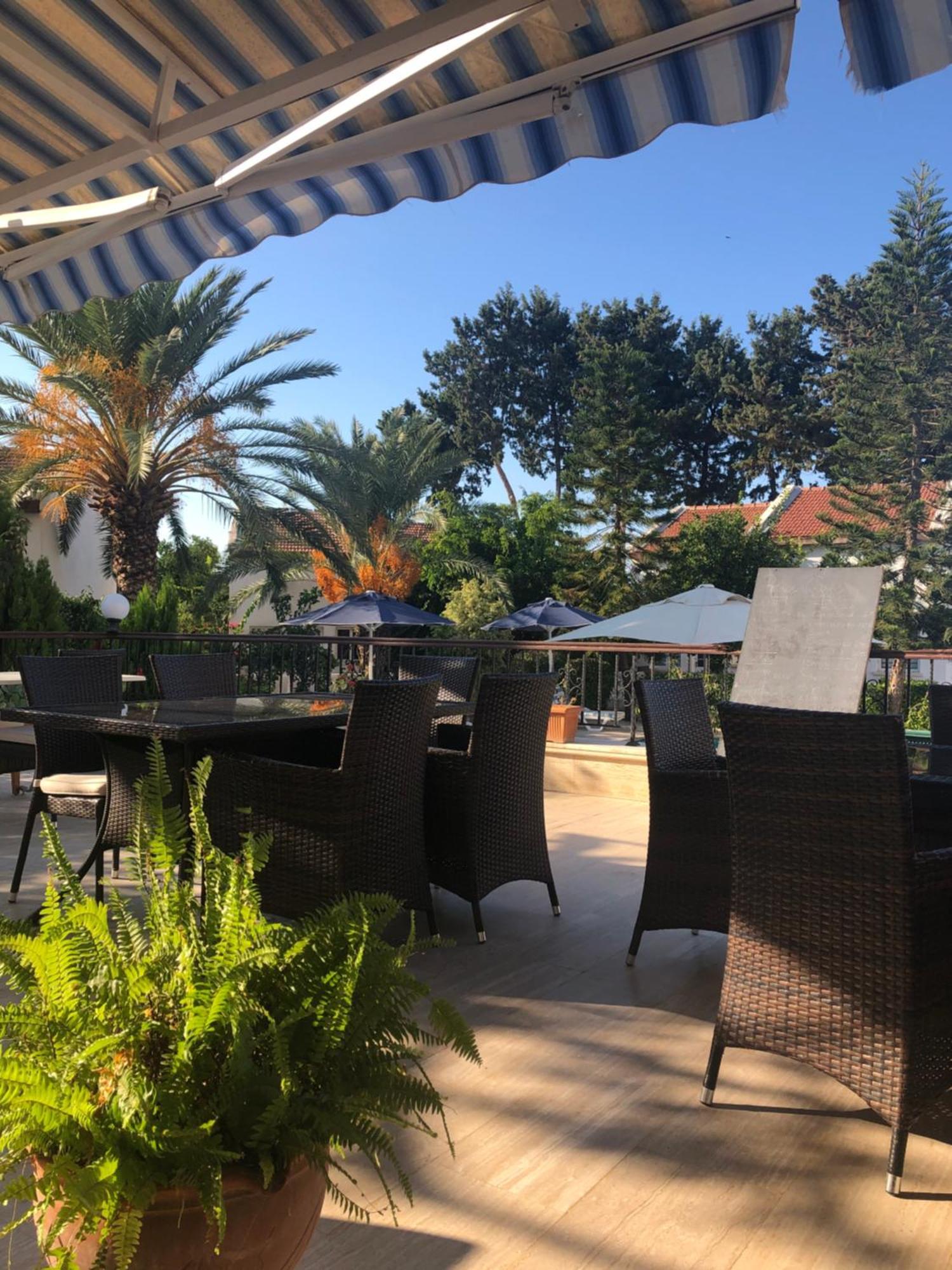 The Prince Inn Hotel & Villas Agios Georgios  エクステリア 写真