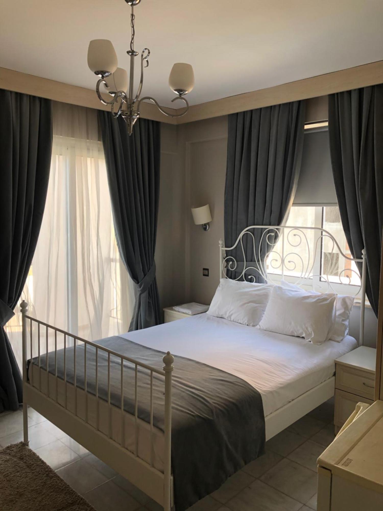 The Prince Inn Hotel & Villas Agios Georgios  エクステリア 写真