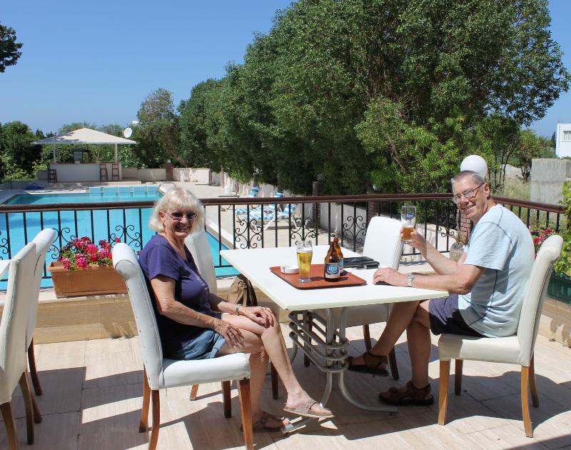 The Prince Inn Hotel & Villas Agios Georgios  エクステリア 写真