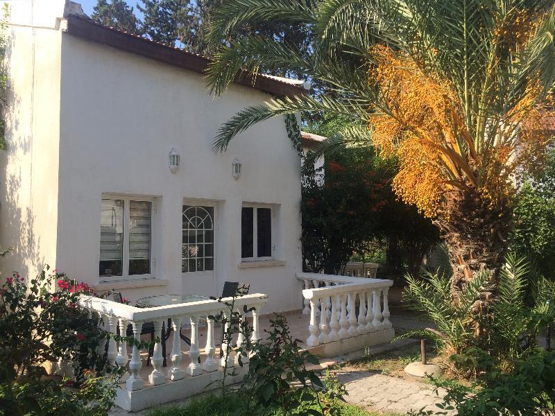 The Prince Inn Hotel & Villas Agios Georgios  エクステリア 写真